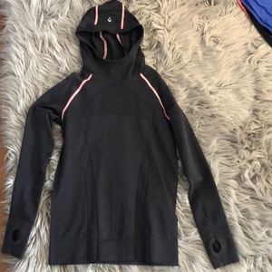 The Fastest Hooded Pullover (ivivva)